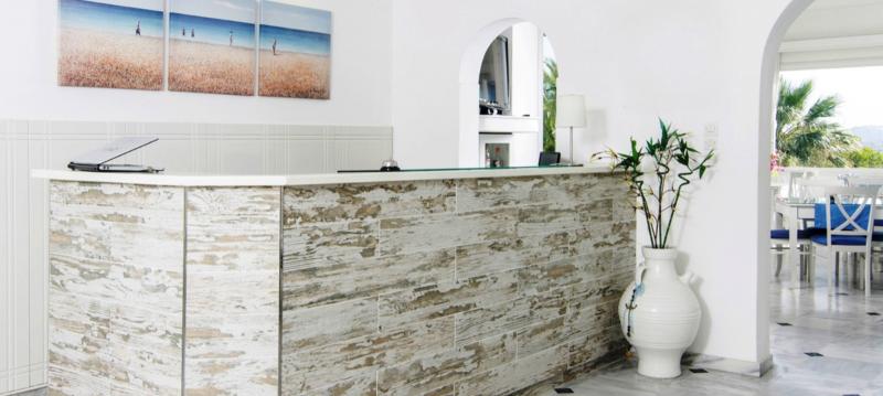 Szantorini utazás Paradise Resort Hotel