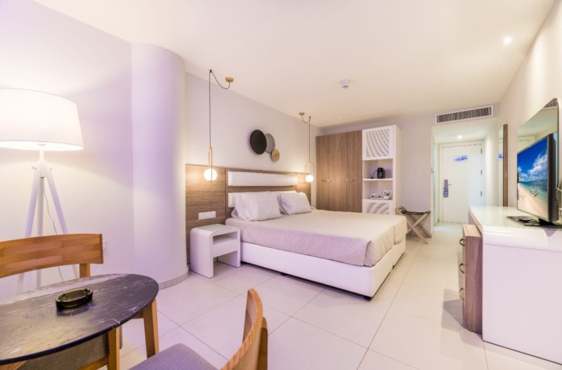 Tasia Maris Sands Beach Hotel & Spa Dél-Ciprus