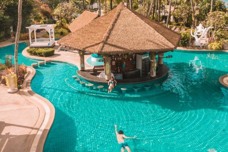 Phuket utazás Thavorn Palm Beach Resort Hotel