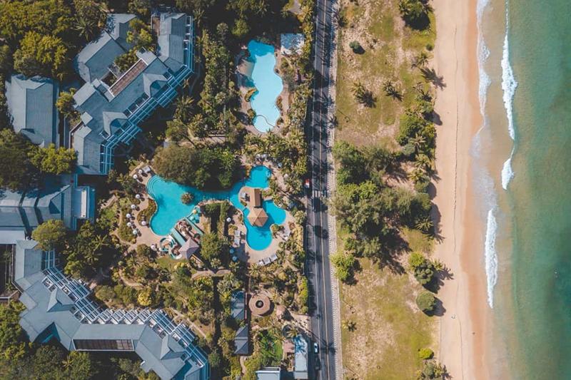 Phuket utazás Thavorn Palm Beach Resort Hotel