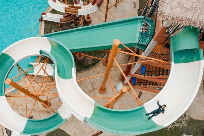 Phuket utazás Thavorn Palm Beach Resort Hotel