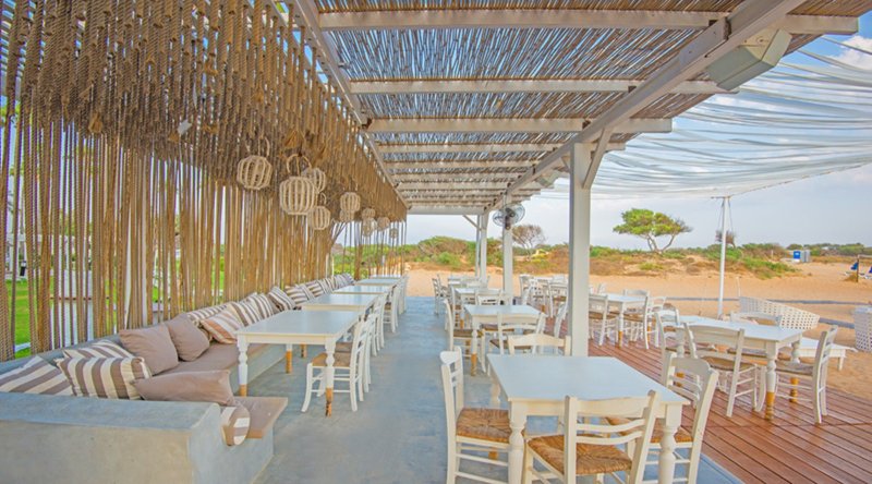 The Dome Beach Hotel Dél-Ciprus