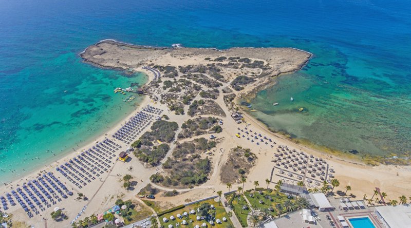 The Dome Beach Hotel Dél-Ciprus