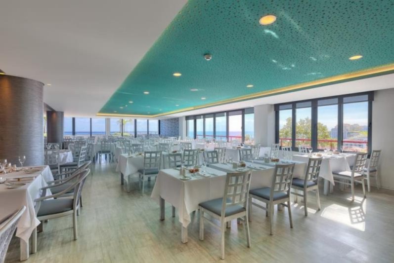 Madeira Funchal utazás Hotel Four Views Monumental