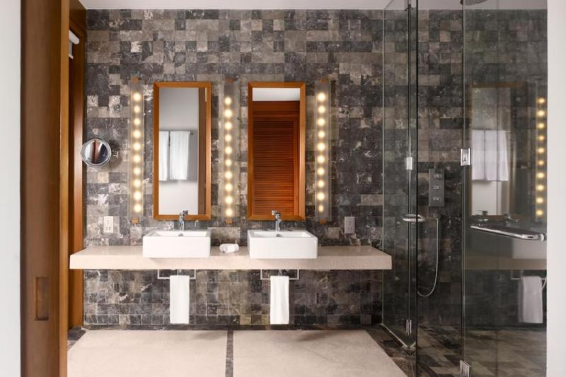 Maldív-szigetek utazás Villa Nautica Resort