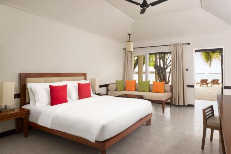 Maldív-szigetek utazás Villa Nautica Resort