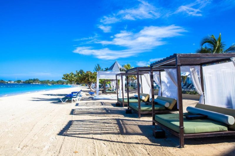 Jamaika utazás Azul Beach Resort Negril By Karisma Hotel