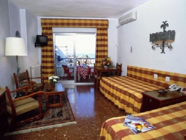 Costa Del Sol utazás Bajondillo Apartmanok