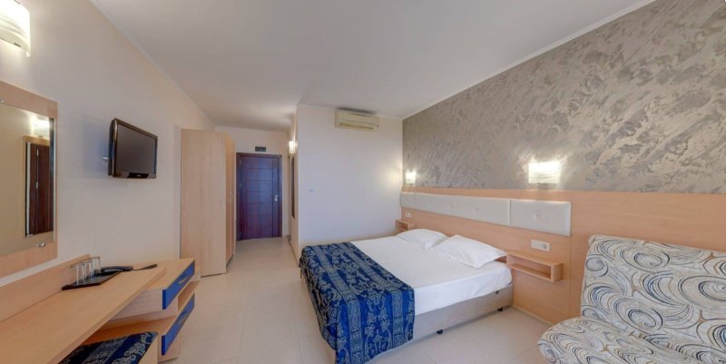 Blue Bay Hotel Napospart
