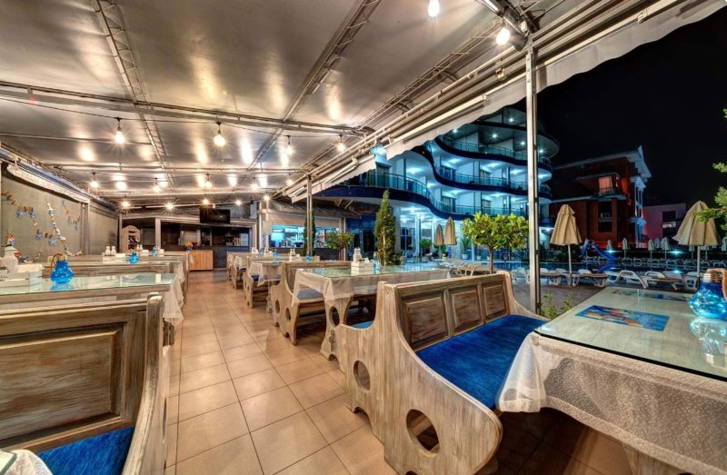 Blue Bay Hotel Napospart