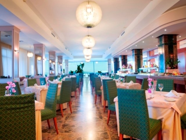 Costa Del Sol utazás utazás Hotel Ms Amaragua