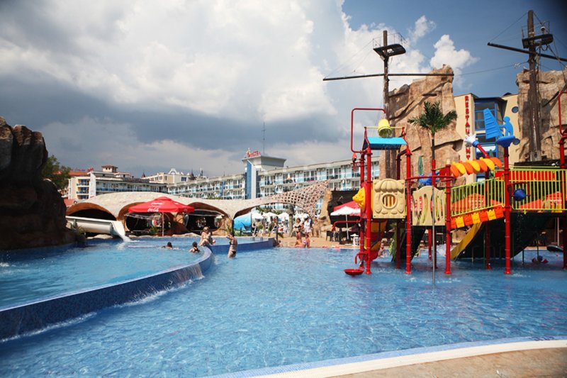 Napospart utazás Kotva Hotel