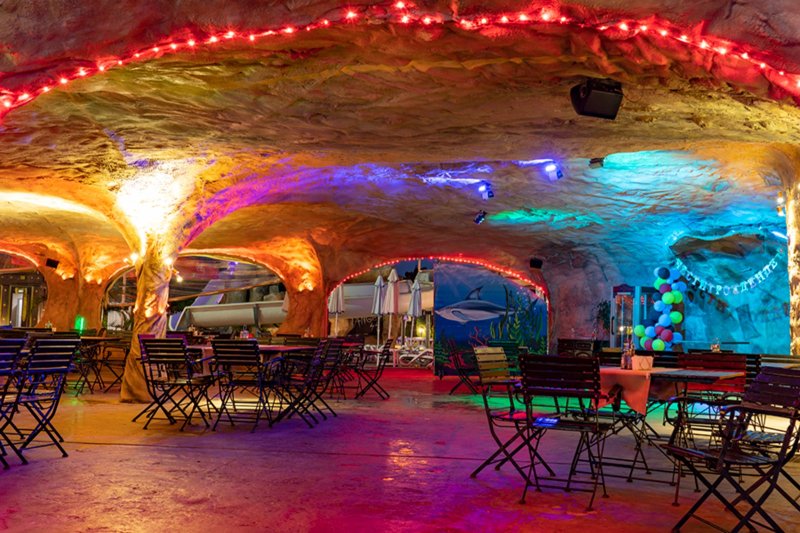 Napospart utazás Kotva Hotel