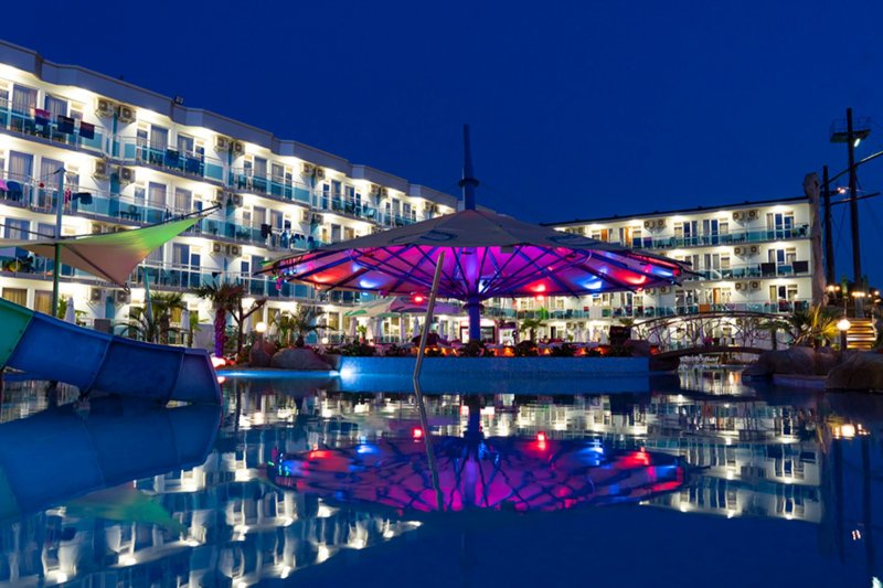 Napospart utazás Kotva Hotel