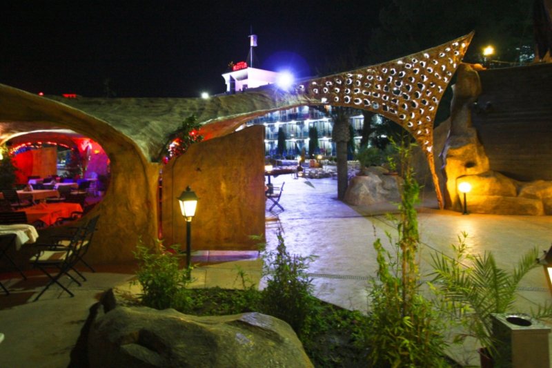 Napospart utazás Kotva Hotel