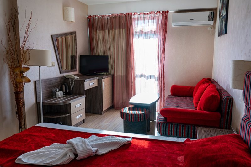 Napospart utazás Kotva Hotel