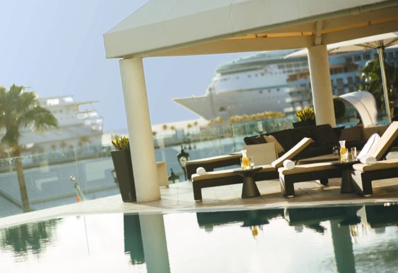 Aruba utazás Renaissance Wind Creek Aruba Resort Hotel