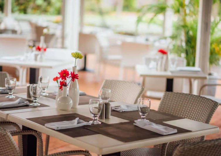 Aruba utazás Renaissance Wind Creek Aruba Resort Hotel