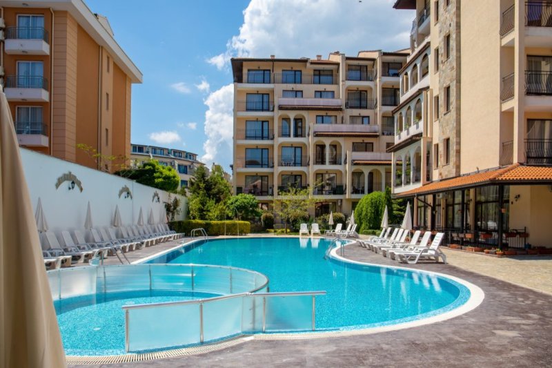 Rose Village Hotel Napospart