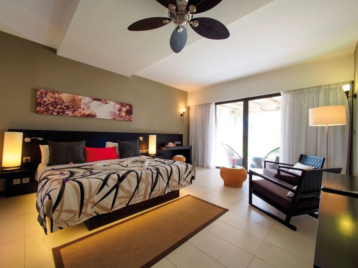 Crystals Beach Resort Belle Mare Mauritius