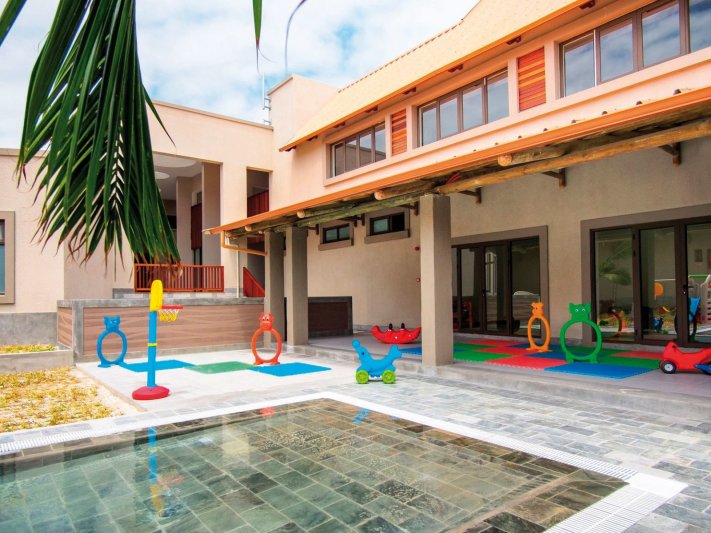 Crystals Beach Resort Belle Mare Mauritius