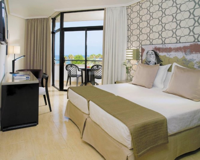 Tenerife utazás H10 Conquistador Hotel