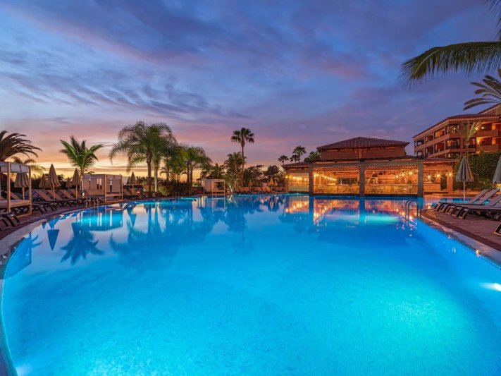 Tenerife utazás H10 Costa Adeje Palace Hotel