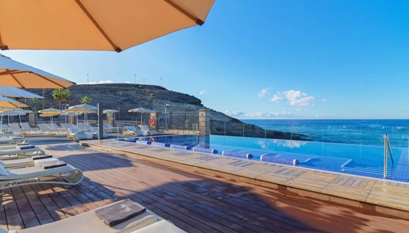 Tenerife utazás H10 Costa Adeje Palace Hotel