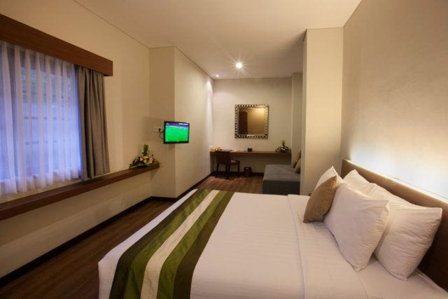 Hotel Grand Whiz Bali