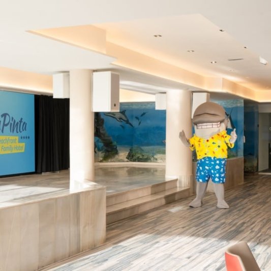 Tenerife utazás utazás Hovima La Pinta Beachfront Family Hotel