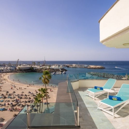 Tenerife utazás utazás Hovima La Pinta Beachfront Family Hotel
