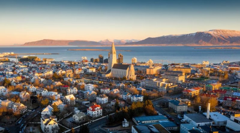 6 nap / 4 éjszakás városlátogatás Reykjavíkban – Hotel ***