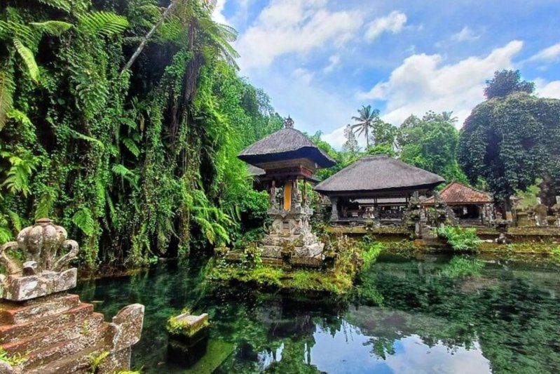 Bali csoportos utazás magyar idegenvezetéssel