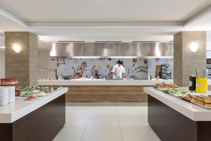 Costa Dorada utazás Best Los Angeles Hotel