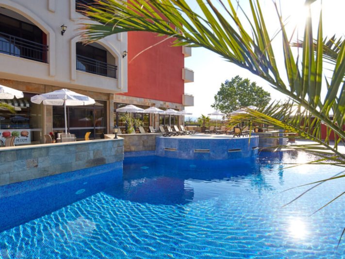 Napospart utazás Hotel Nobel