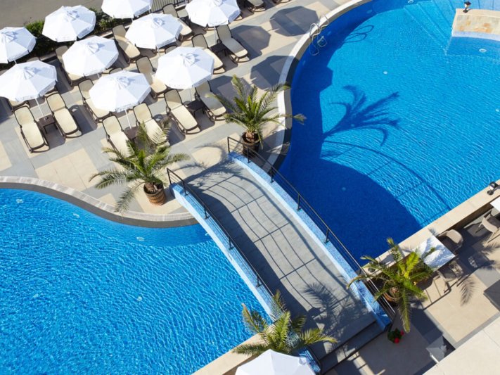 Napospart utazás Hotel Nobel