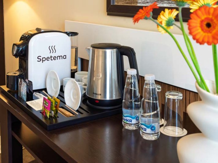 Napospart utazás Hotel Nobel