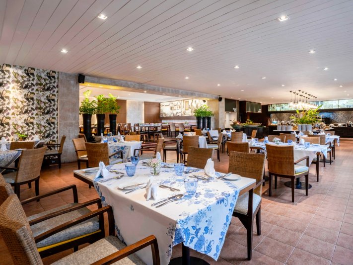 Pullman Phuket Karon Beach Resort Phuket