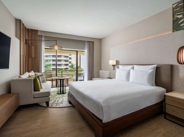 Phuket utazás utazás Pullman Phuket Karon Beach Resort