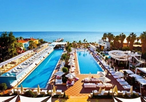 Alanya utazás Hotel Q Premium 5*