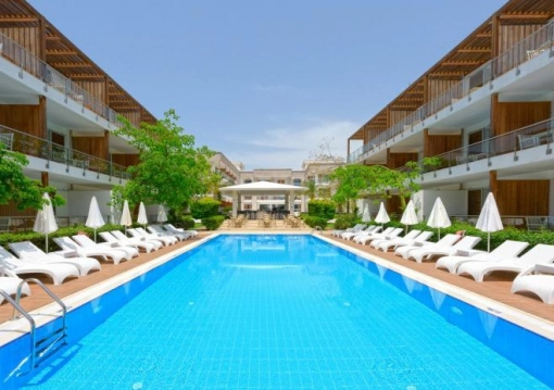 Alanya utazás Hotel Club Kastalia