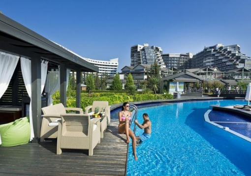 Antalya utazás Hotel Limak Lara De Luxe Resort