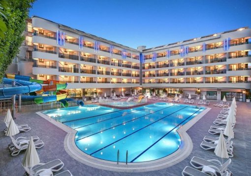 Alanya utazás Avena Resort & Spa Hotel