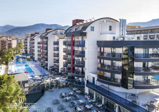 Alanya utazás Grand Uysal Beach Hotel