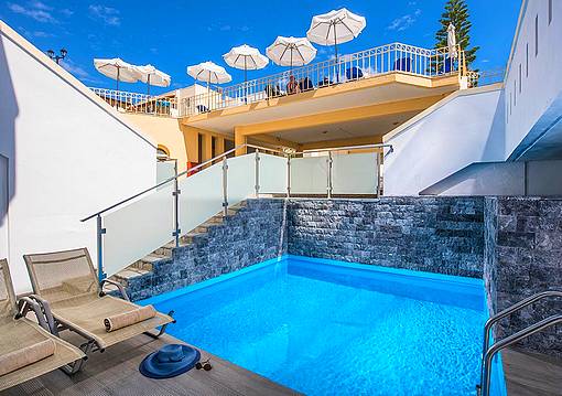 Kréta Agia Pelagia utazás Alexander House Hotel