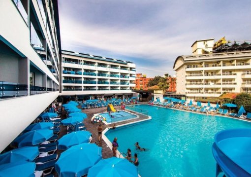 Alanya utazás Avena Resort & Spa