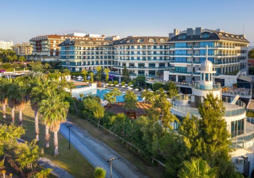 Side utazás Commodore Elite