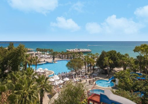 Antalya utazás Delphin Botanik Lares
