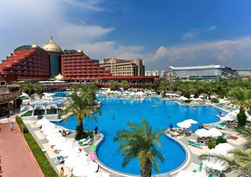 Antalya utazás Delphin Palace Hotel
