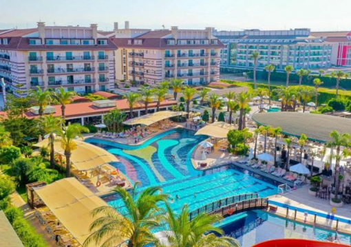 Belek utazás Crystal Family Comfort Collection